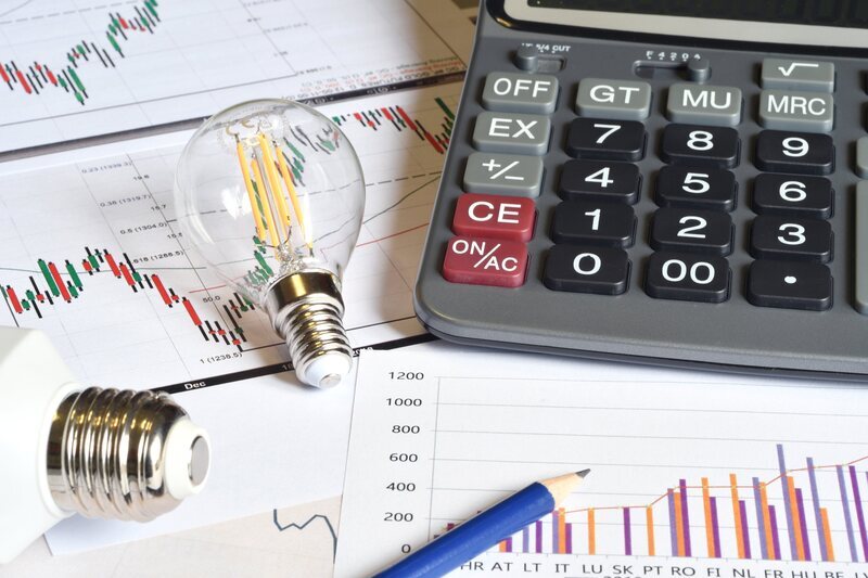 Ceny energií znovu rostou. Až dvě třetiny Čechů je nechávají bez kontroly - náhledový obrázek